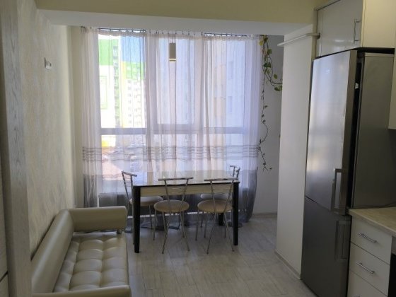 Оренда 2-кімнатної квартири в новобудові з автономкою Луцк