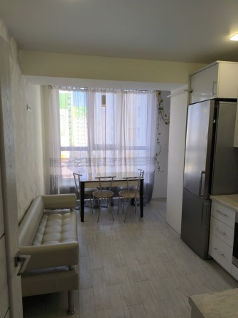 Оренда 2-кімнатної квартири в новобудові з автономкою - фото 1