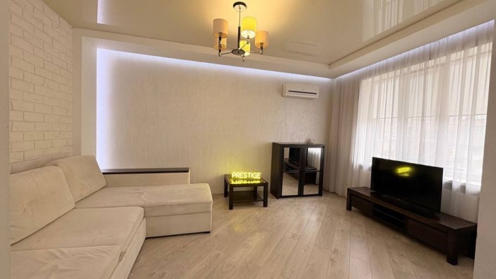 Автономне опалення! Оренда 2х кім квартири  Проспект Університетський - фото 1