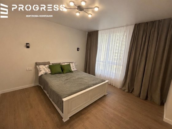 Оренда 1 кімнатної квартири в ЖК Family Plaza.  Поруч центрз Івано-Франківськ