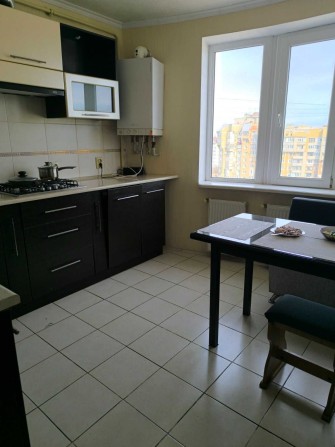 Оренда просторої 2-к квартири - фото 1