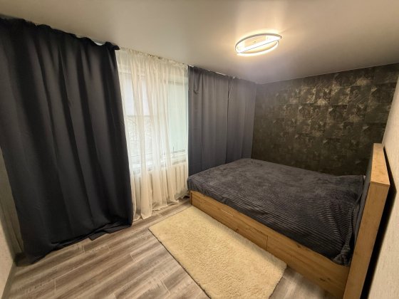 Оренда квартири трикімнатна Полтава