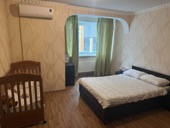 Здаю в оренду 2 кіім. квартиру 64 м2. Вул. Донцова,10 Ірпінь