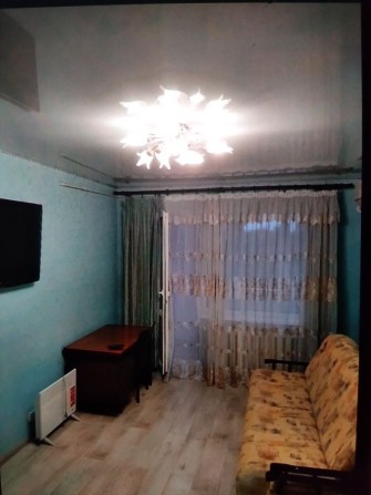 Сдаётся 2-х комнатная на БМВ от хозяина. - фото 1