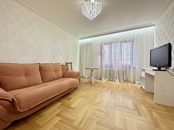 Затишна 2-кімнатна квартира з ремонтом у центрі вул . Ватутіна Полтава