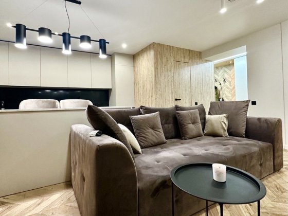 Стильна двокімнатна квартира в новобудові! Полтава