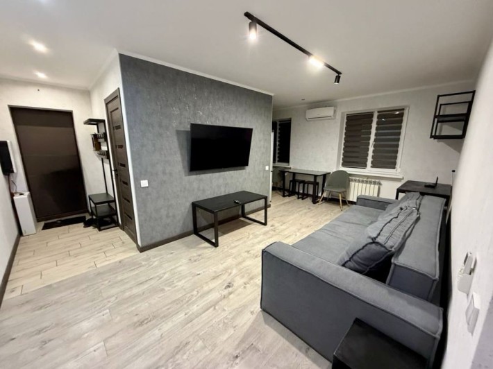 Оренда трикімнатноїквартири з ремонтом. Браїлки. - фото 1