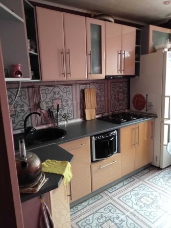 здають   2  кімнатнy  квартирy з 11 березня в р--ні  Оптики (Подол) - фото 1