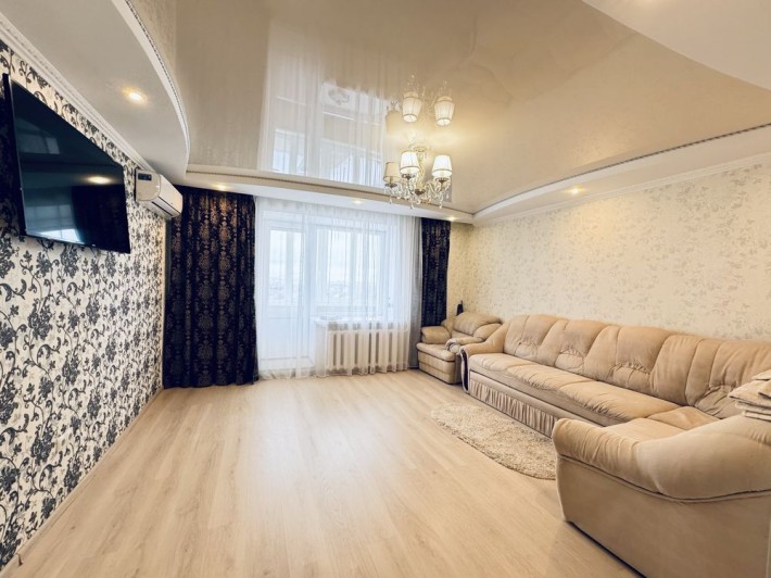 Здається 2 кімнатна квартира - фото 1