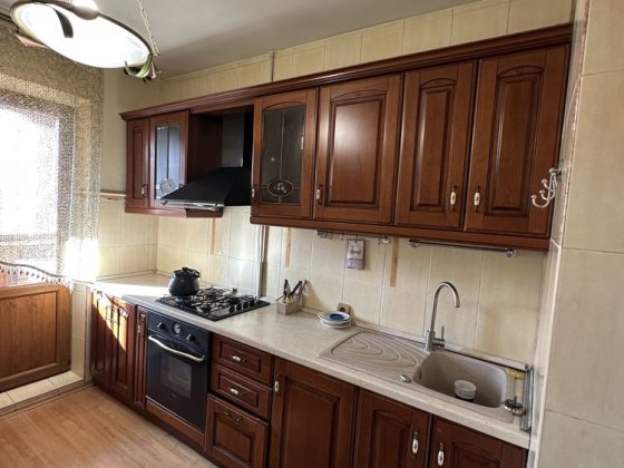 Оренда 3 кім на Мельника 20 Ровно