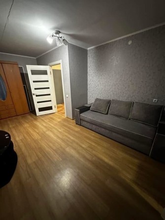 Половки новий будинок гарний  варіант парковка - фото 1