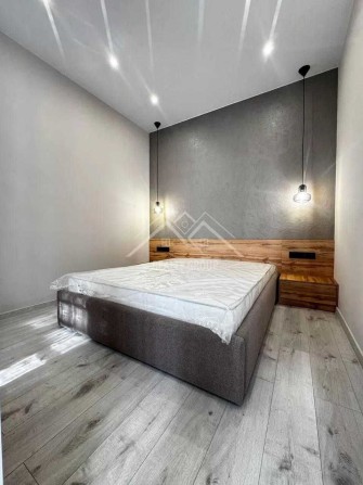 Оренда 2-х кімнатної VIP квартири в центрі 95-му кварталі. - фото 1