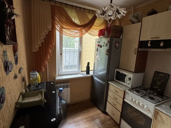 Здається 2 кімнатна квартира в центрі міста . Кривой Рог