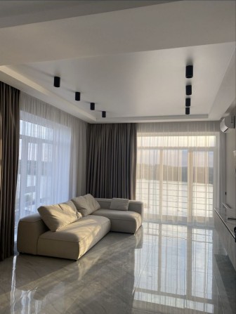 Орена 2 к квартири! Панорама з великим балконом на Басів кут - фото 1