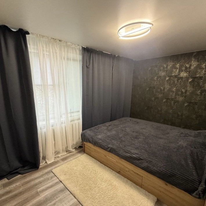 Балакіна р-н Стадіону вільна до заселення - фото 1