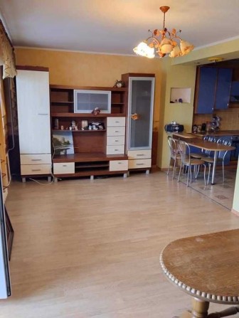 Оренда 3 кім квартири на Чумацькій біля озера - фото 1