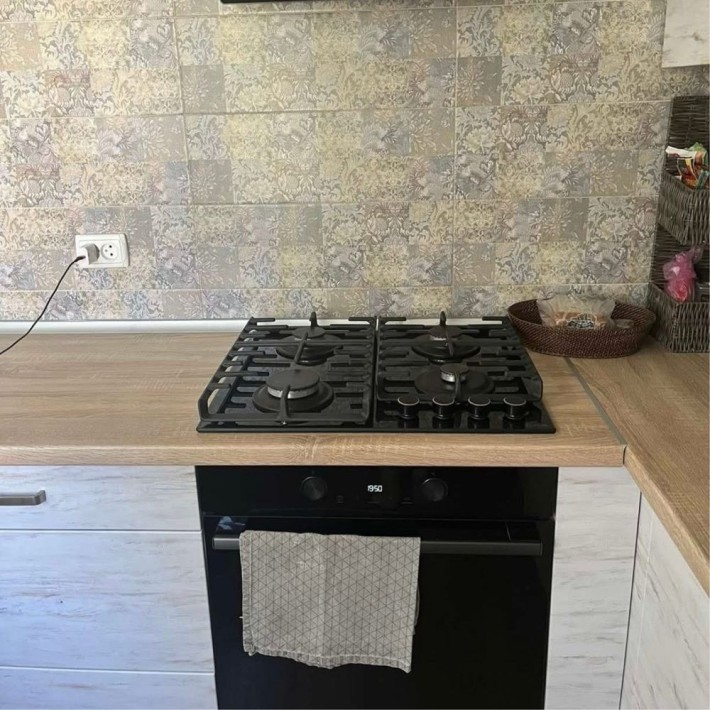 Р-н Макдональдса  з ремонтом вільна - фото 1