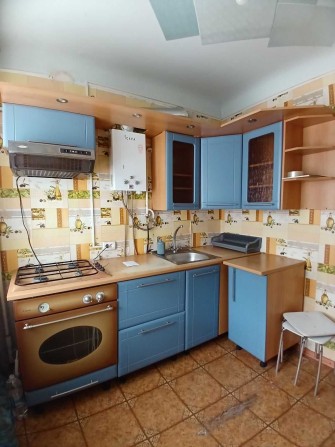 Здам 1 кімнатну квартиру на Подолі без меблів та техніки. Вже вільна! - фото 1