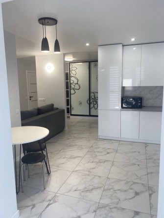 Оренда однокімнатна Кухня-студія - фото 1