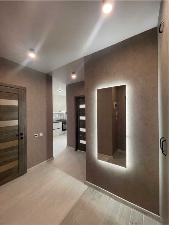 Сучасна квартира в новобудові ! - фото 1