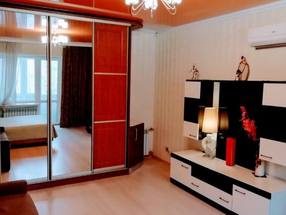 1- но кімнатна квартира в центрі Херсон