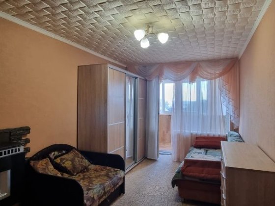 Гарна квартира на Таврійському.  Будинок цегла . Автономне опалення . Херсон