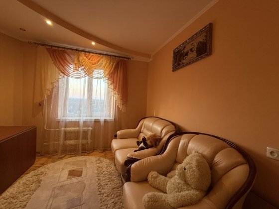 Оренда  3-х кімнатної квартири вул.Млинівська. Ровно