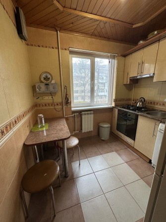 Здається квартира біля Жовтневого парку - фото 1