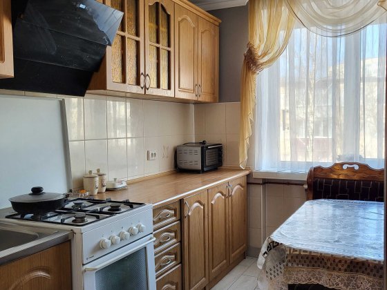 Довгострокова оренда 3-кімнатної квартири на вул.Гузара(Чалдаєва), БАМ Тернопіль