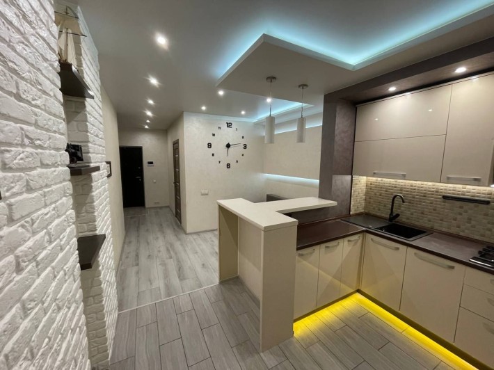 Оренда 1-кімнатної поруч Центр ЖК Ріверсайд - фото 1