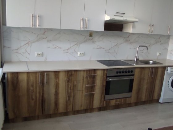 Терміново здається 1 км квартира Скальда, вільна, ключі! Чернівці