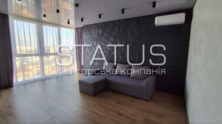 Оренда однокімнатної квартири в новобудові. Центр. - фото 1