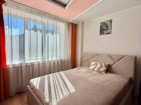 Оренда  1-кімнатної квартири по вул. Комарова Черновцы