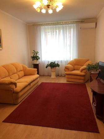 Оренда квартири з виглядом на озеро по вул. Над Ставом - фото 1