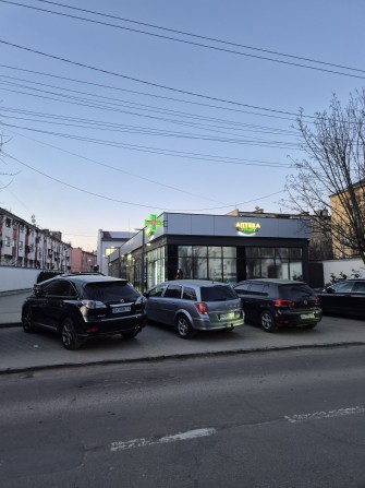 Здається в оренду кв-ра  поблизу АТБ та  Районної Ради - фото 1