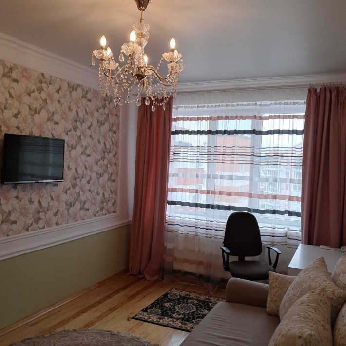 Власник! Здам довгостроково 2-км. квартиру  у новому будинку на Леваді - фото 1