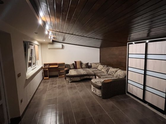 1-кімнатна квартира в центрі Садгори Чернівці