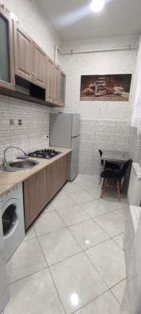 Терміново здається 2 км квартира ЦЕНТР, вільна, ключі! - фото 1