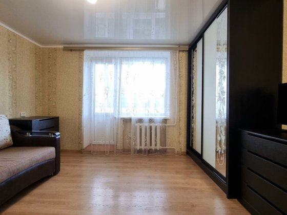 БЕЗ КОМІСІЇ.Тиха квартира на 2 поверсі 37м2  біля зуп.Кривалівська Черкассы