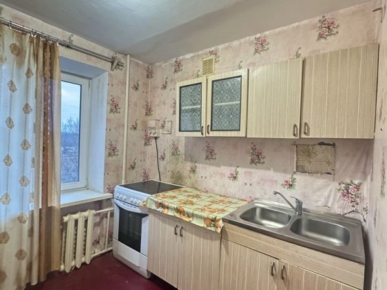 Південний вокзал поруч з АТБ вільна Полтава