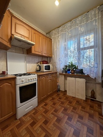 Здам 2ку в р-ні Зеленої, 2й поверх - фото 1