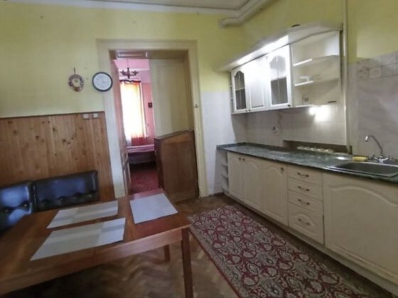 Оренда 2 кімнатної квартири  центр Корзо Ужгород