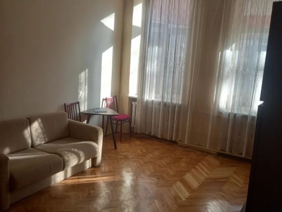 Оренда 3х кімн квартира Чернівці ,центр Черновцы