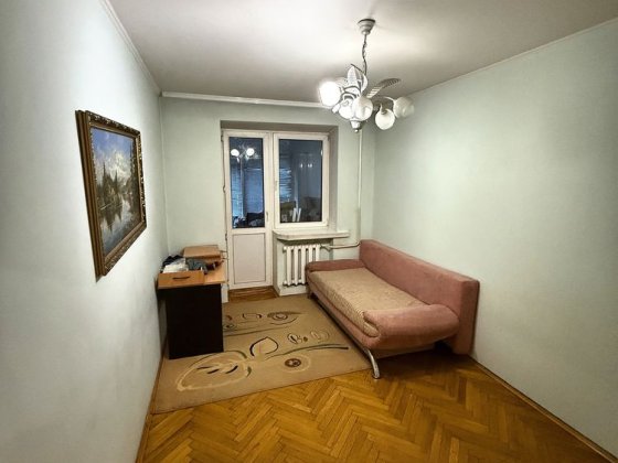 Оренда 3-х кімнатної квартири, по вул. Проспект Незалежності 84 Черновцы