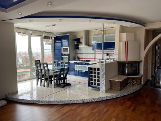 Оренда сучасної квартири по вул. Салтикова Щедріна 18 Чернівці