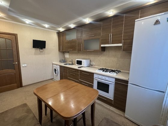 Сдам в аренду 2х комнатную квартиру в районе Массаны Чернигов