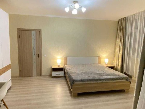 Довгострокова оренда 3х кімнатної квартири в Деснянському районі Киев