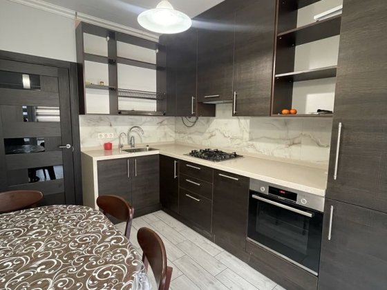 Оренда 1 кімнатна новобудова жк Затишний квартал Чернівці