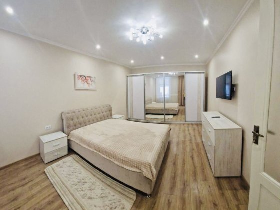 Оренда 2-к квартири (Жуковського) Черновцы