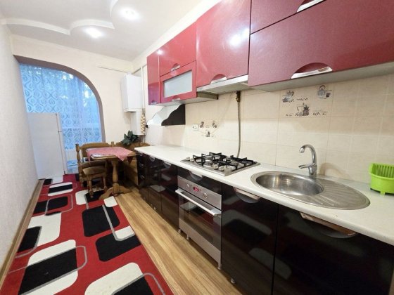 Оренда 1к НОВОБУДОВИ, РІВНЕНСЬКА - ГЕРОЇВ МАЙДАНУ, газ котел, балкон! Черновцы